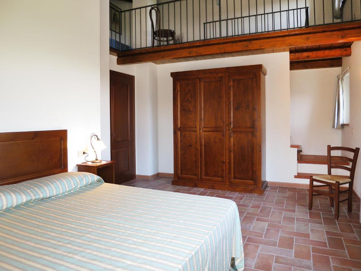 Apartment La Corte Bricca - Bilo C By Interhome Castana  Екстер'єр фото