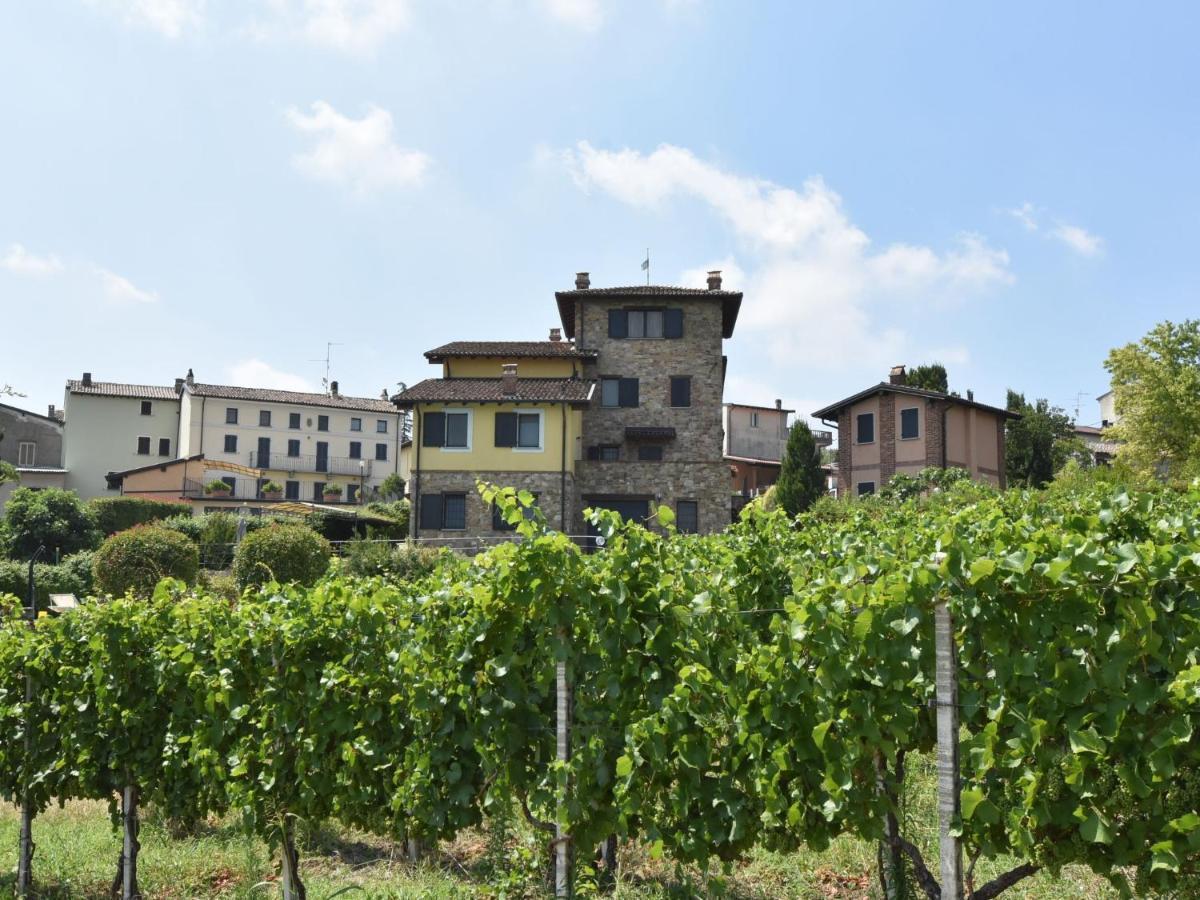 Apartment La Corte Bricca - Bilo C By Interhome Castana  Екстер'єр фото